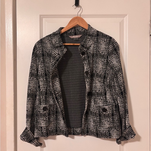 TanJay Black and White Textured Blazer - Picture 4 of 4